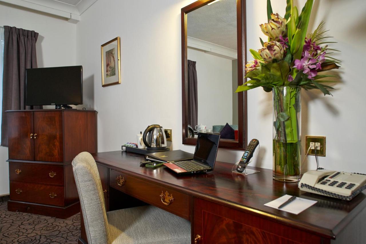 Copthorne Hotel London Gatwick Номер фото