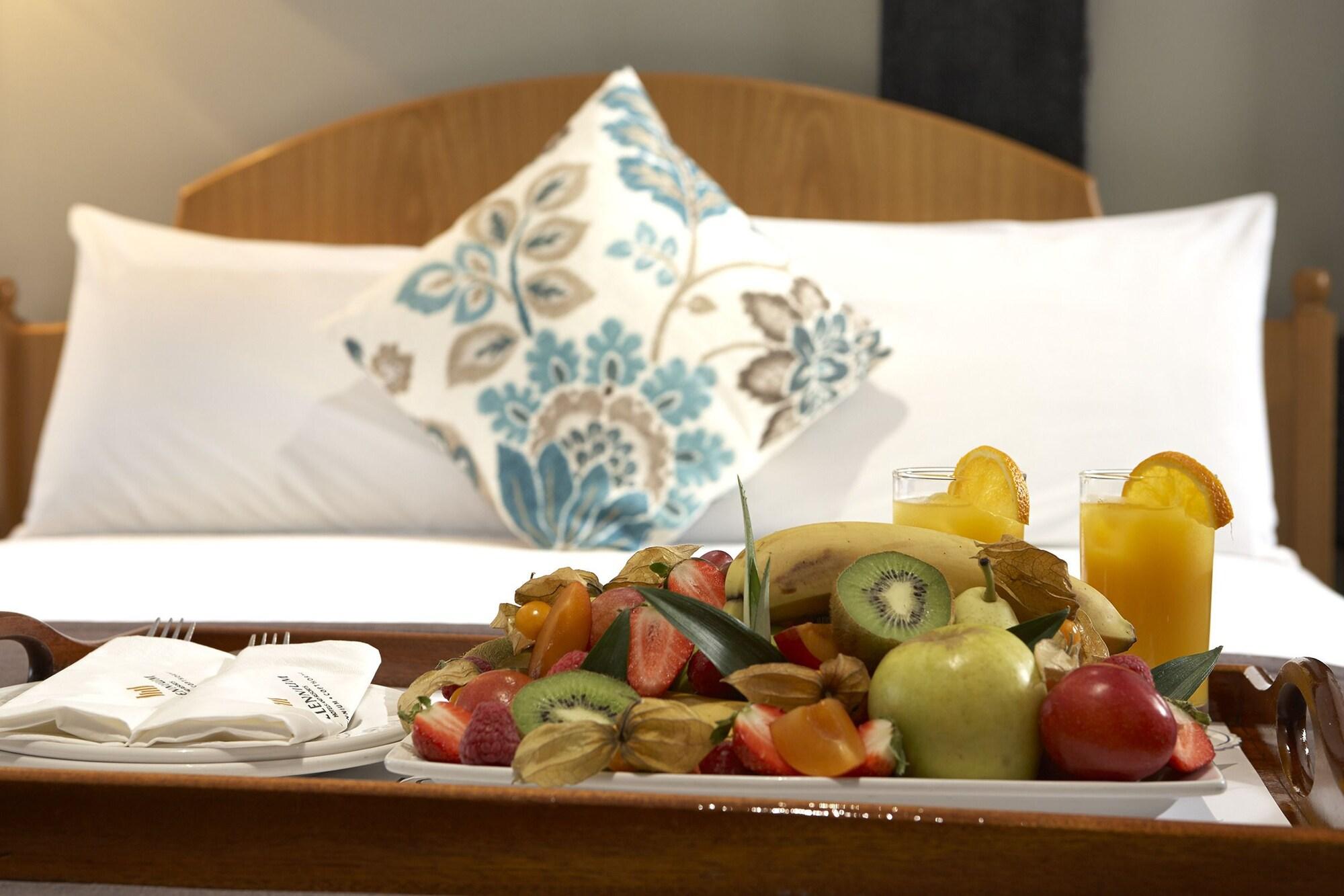 Copthorne Hotel London Gatwick Экстерьер фото