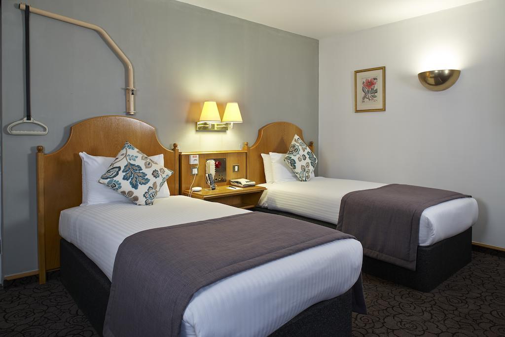 Copthorne Hotel London Gatwick Экстерьер фото